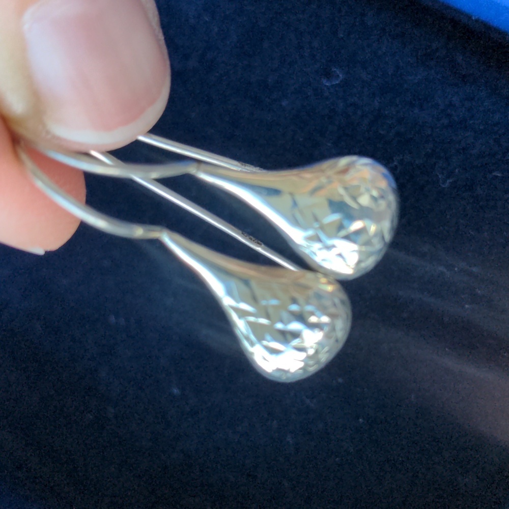 Vintage 925 sterling silver handmade teardrop earrings